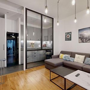 Bluestay 6 - Superbe Appartement A Paris